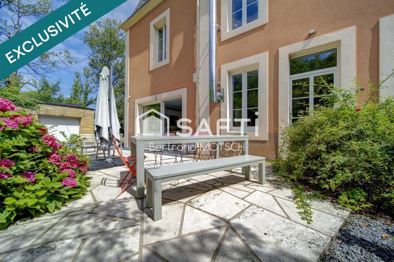 Maison de maîtres - 280 m² - 12 pièces
