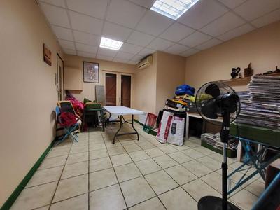 Immeuble - 205 m² - 9 pièces