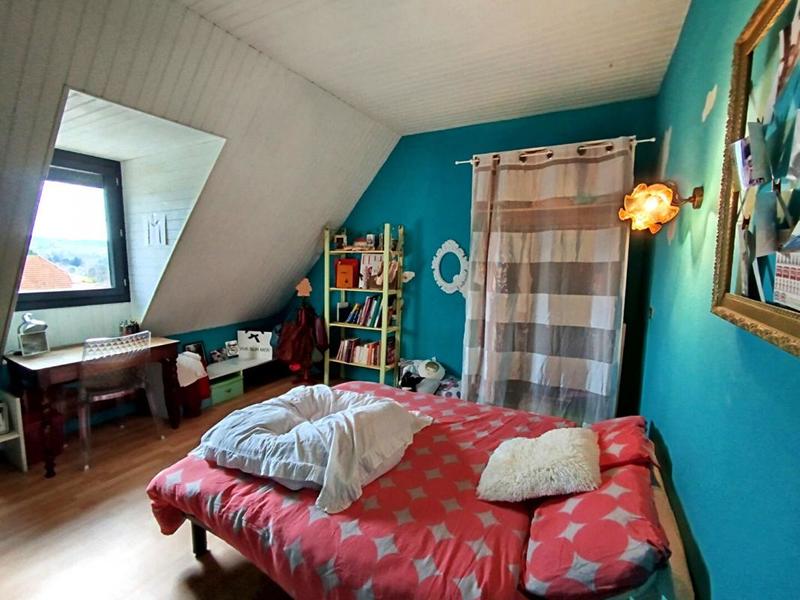 Maison - 170 m² - 7 pièces