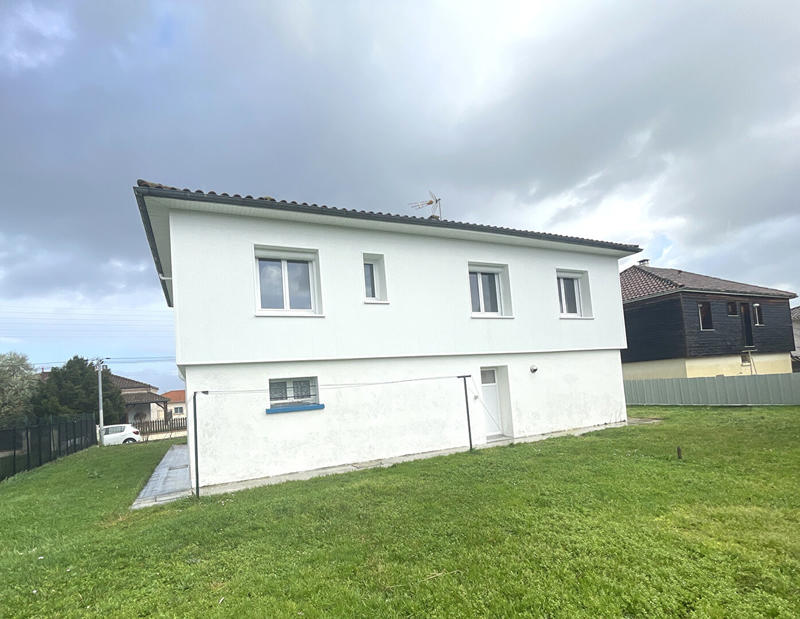 Maison - 88 m² - 4 pièces