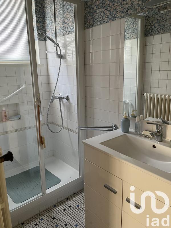 Maison - 205 m² - 6 pièces