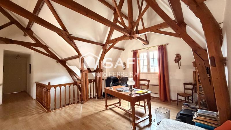 Maison - 177 m² - 7 pièces