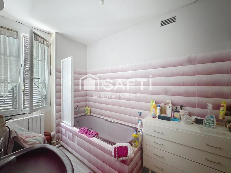 Maison - 180 m² - 7 pièces