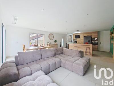 Maison - 106 m² - 4 pièces