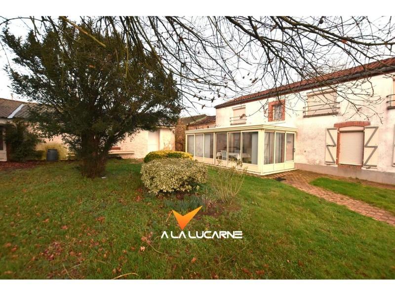 Maison - 121 m² - 6 pièces