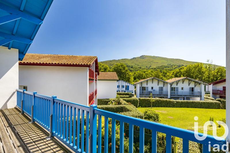 Maison - 93 m² - 5 pièces