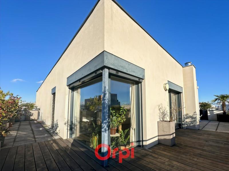 Penthouse - 113 m² - 4 pièces