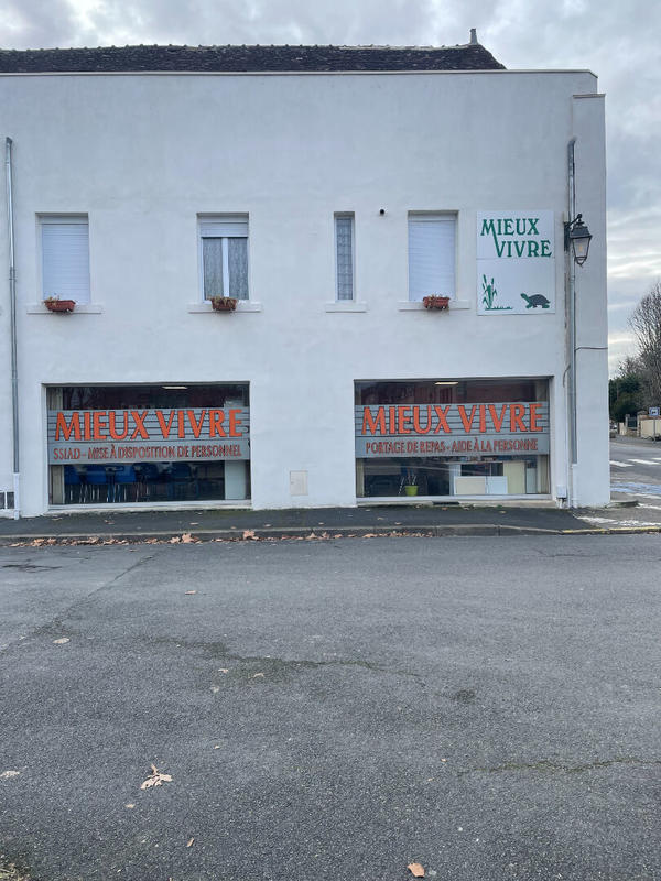 Local commercial - 150 m²