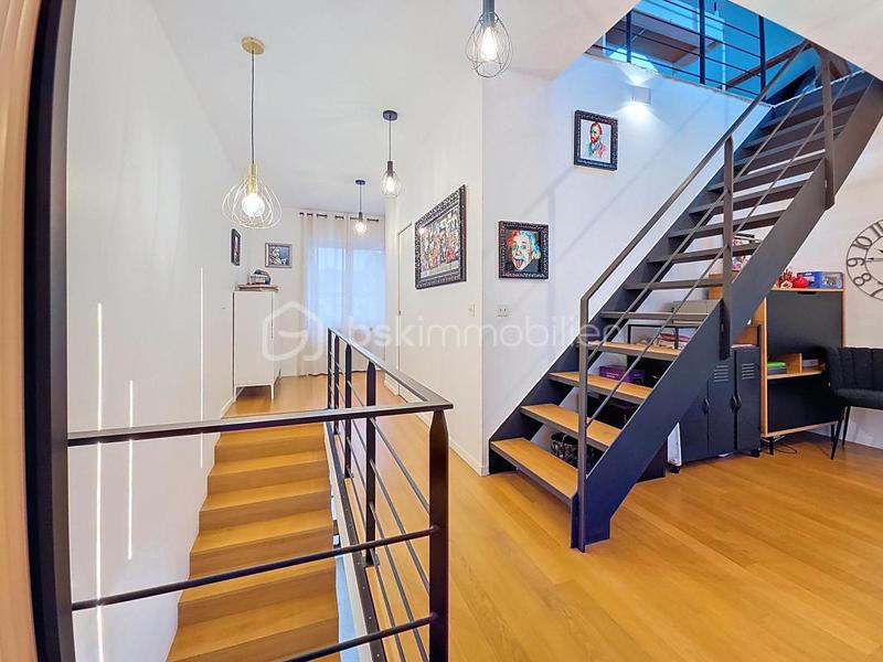 Maison d'architecte - 229 m² - 7 pièces