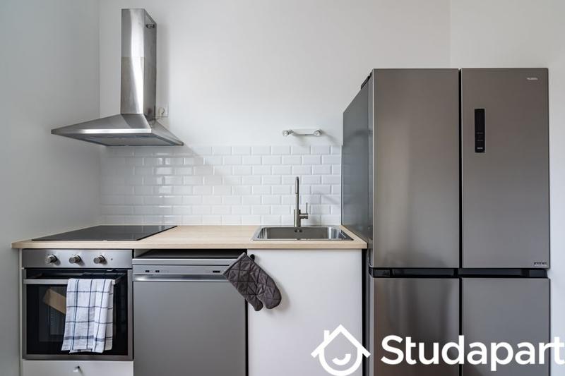 Chambre - 192 m² - 1 pièce