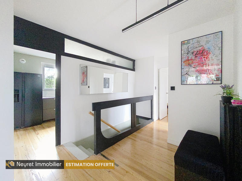 Maison - 150 m² - 6 pièces