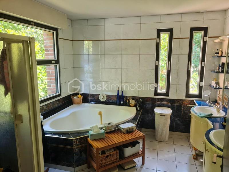 Maison - 153 m² - 6 pièces