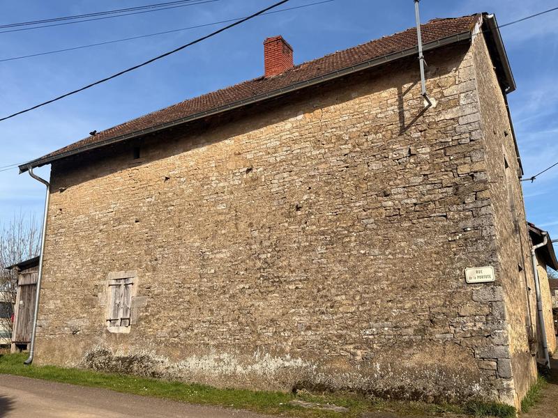 Maison - 135 m² - 3 pièces