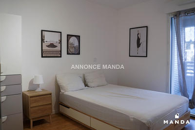 Chambre - 10 m² - 4 pièces