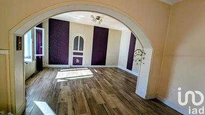 Maison - 185 m² - 7 pièces