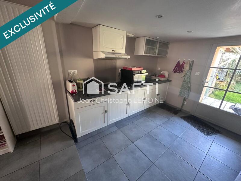 Maison - 95 m² - 6 pièces