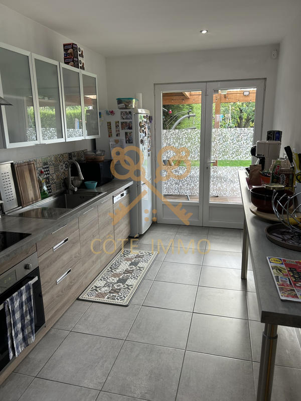 Maison - 100 m² - 5 pièces