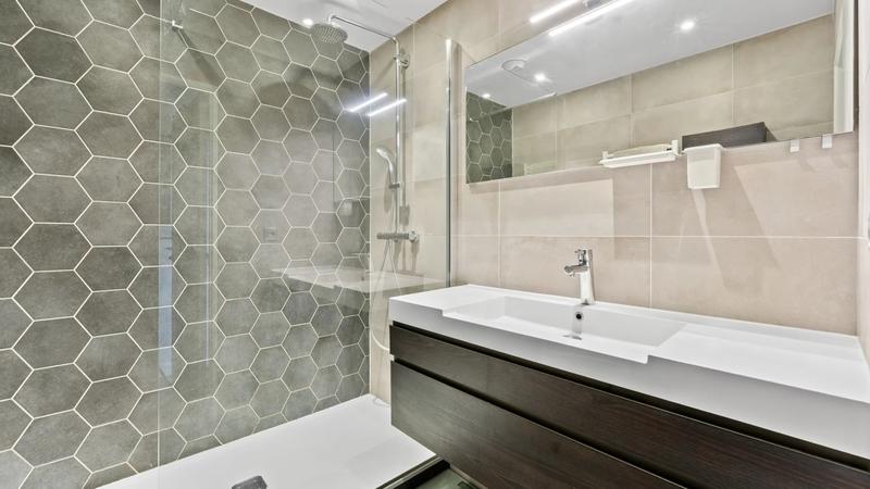 Appartement - 80 m² - 3 pièces