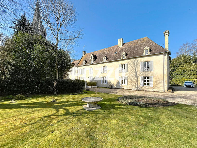 Immeuble - 10 pièces