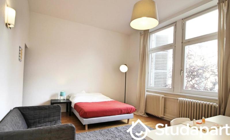 Chambre - 13 m² - 1 pièce