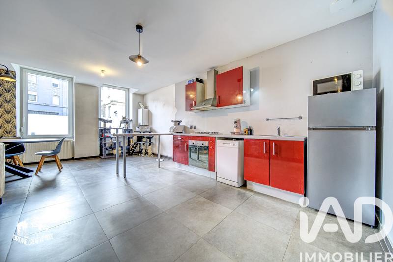 Appartement - 97 m² - 3 pièces