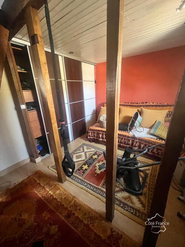 Maison de village - 216 m² - 7 pièces