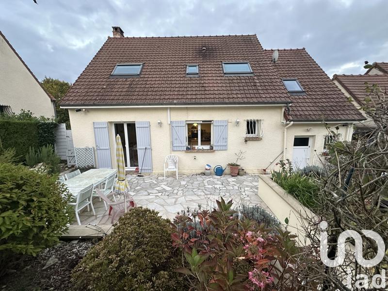 Maison - 135 m² - 8 pièces