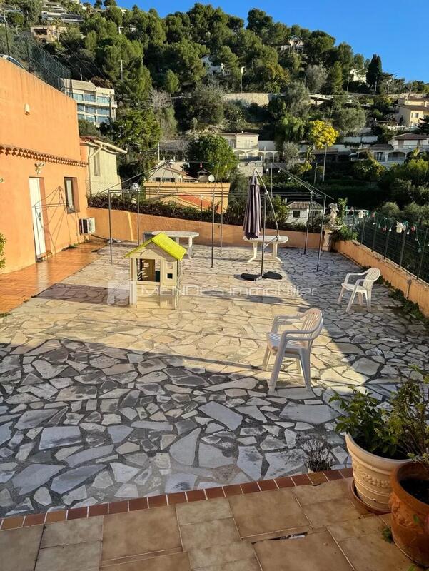 Appartement - 118 m² - 4 pièces