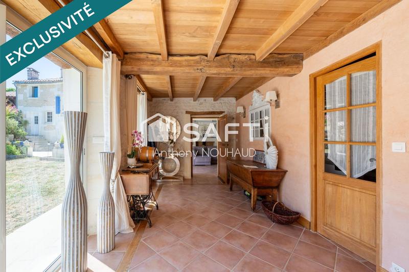 Maison - 228 m² - 6 pièces