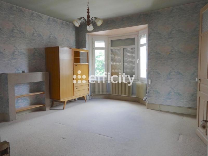 Maison - 145 m² - 6 pièces