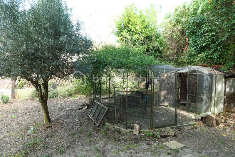 Propriété - 161 m² - 10 pièces