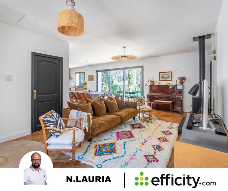 Maison - 160 m² - 7 pièces