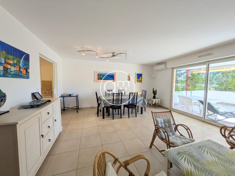 Appartement - 88 m² - 4 pièces