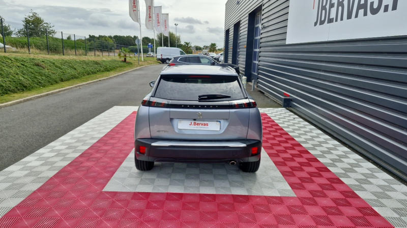 Peugeot 2008 bluehdi 130 ss eat8 allure