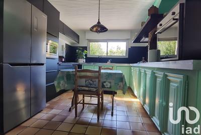 Maison - 208 m² - 6 pièces