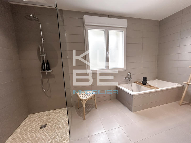 Maison - 129 m² - 4 pièces