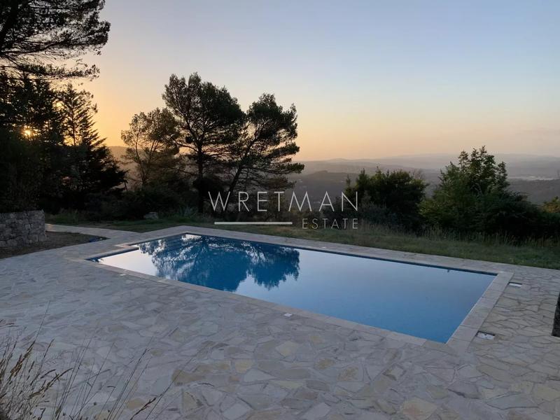 Mas - 170 m² - 6 pièces