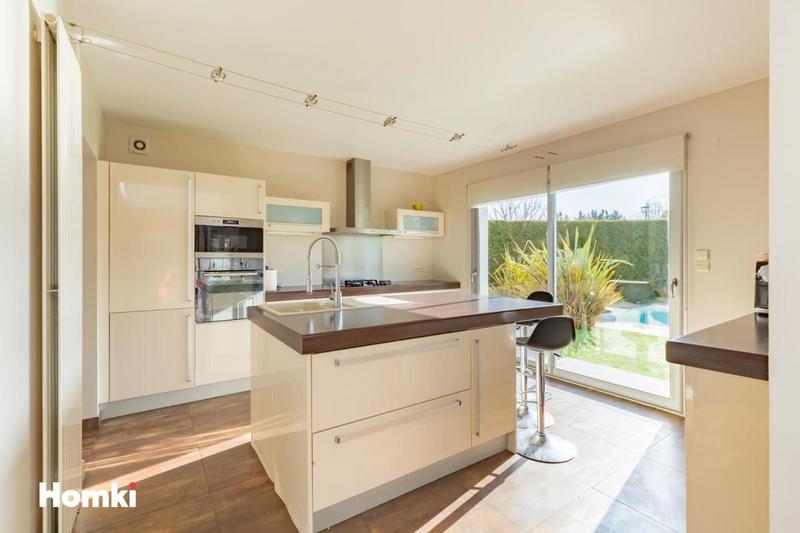 Maison - 160 m² - 5 pièces