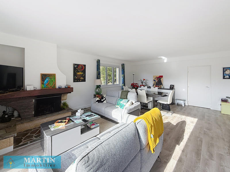 Maison - 304 m² - 7 pièces