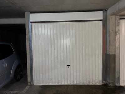 Parking / Garage - 11 m²