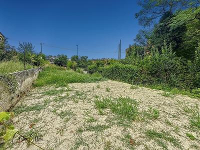 Terrain constructible - 367 m²