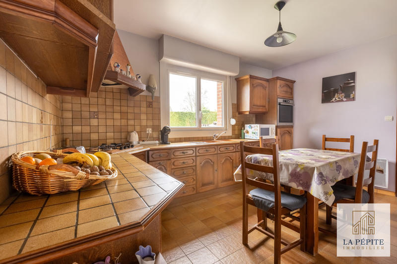 Maison - 96 m² - 5 pièces