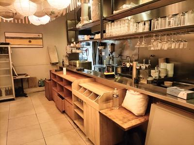 Local commercial - 157 m² - 4 pièces