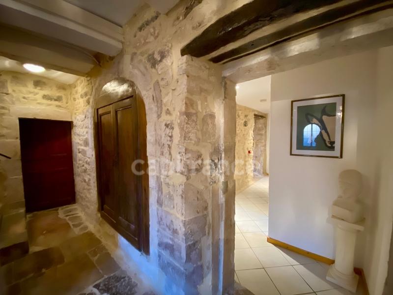 Maison de village - 220 m² - 11 pièces