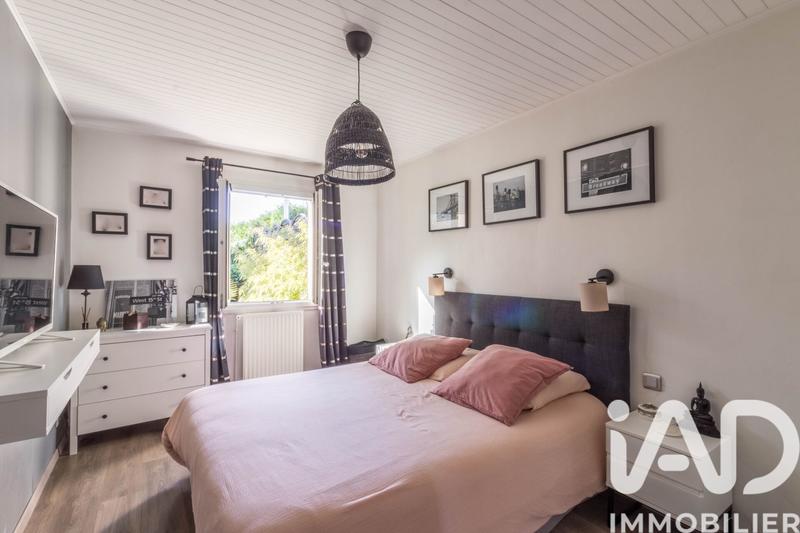 Maison - 101 m² - 5 pièces