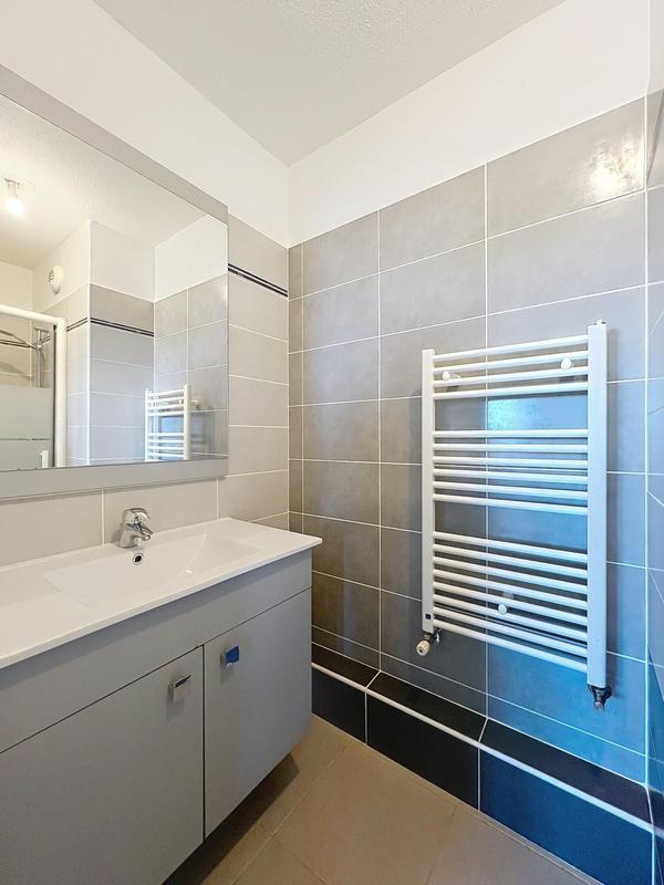 Appartement - 98 m² - 4 pièces