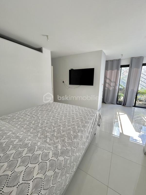 Maison - 150 m² - 3 pièces