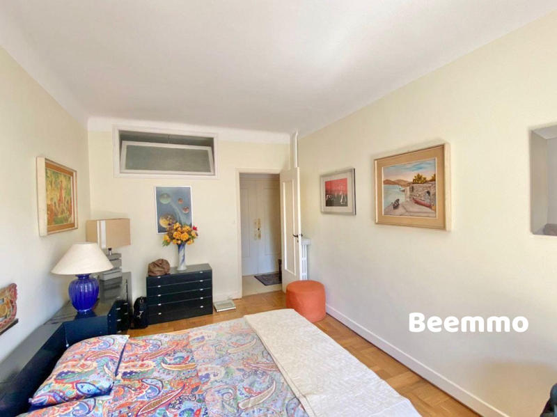 Appartement - 80 m² - 3 pièces