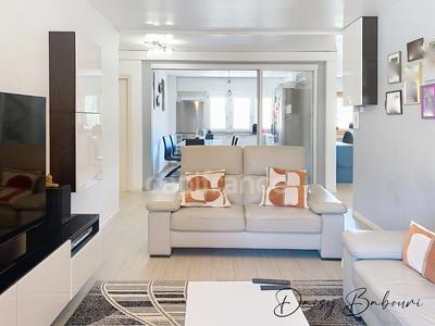 Appartement - 121 m² - 5 pièces