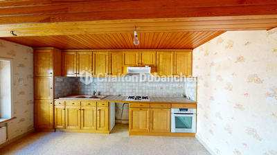 Maison - 210 m² - 9 pièces